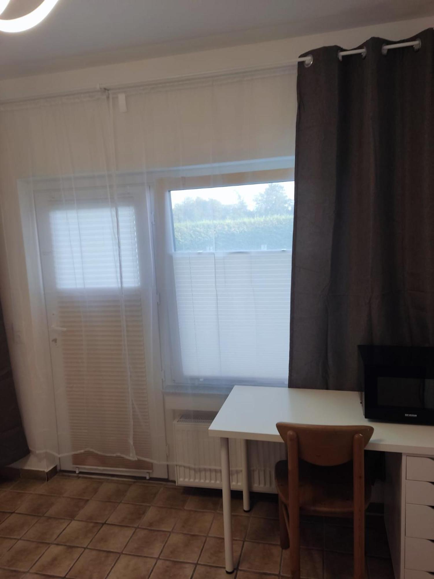 Idylischer Bachplatz Oerlinghausen Bagian luar foto